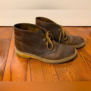 Original leather Clark’s women’s desert boots